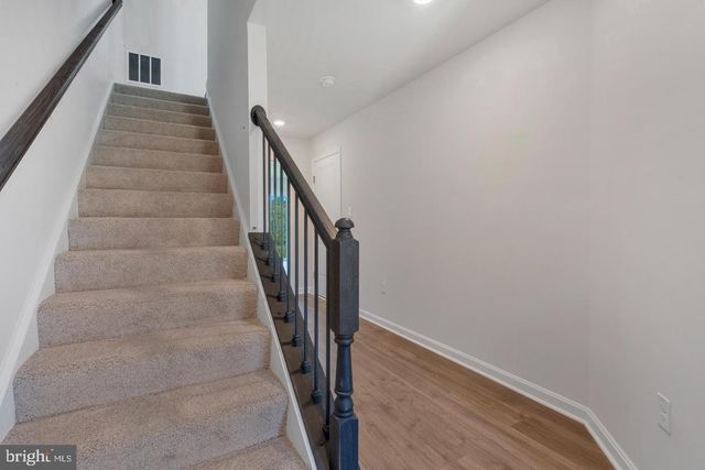 8709 TAVERN ST, Clinton, MD 20735