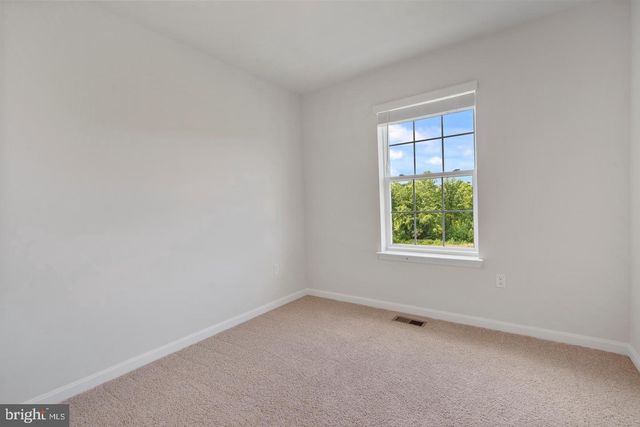8709 TAVERN ST, Clinton, MD 20735