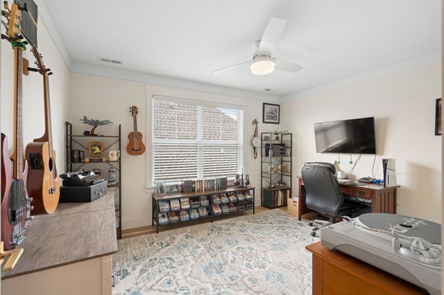 60 Lake Life Court, Winchester, TN 37398