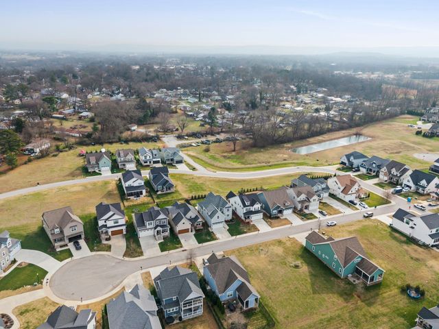 60 Lake Life Court, Winchester, TN 37398