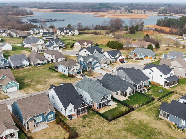 60 Lake Life Court, Winchester, TN 37398