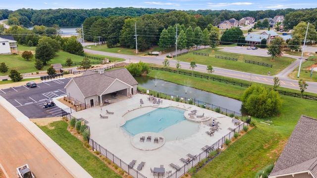 60 Lake Life Court, Winchester, TN 37398