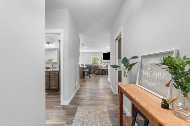 21873 Drake Street NW, Oak Grove, MN 55011