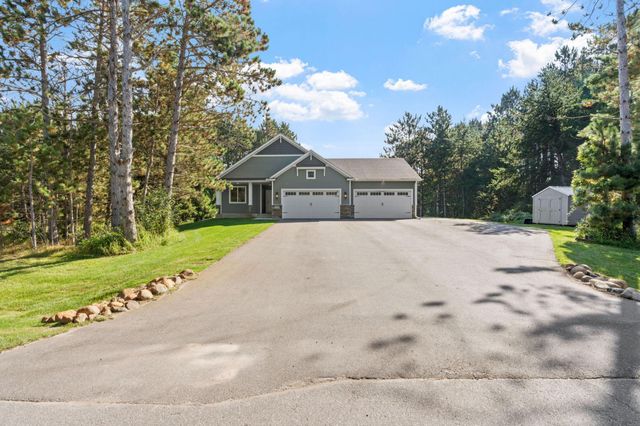 21873 Drake Street NW, Oak Grove, MN 55011