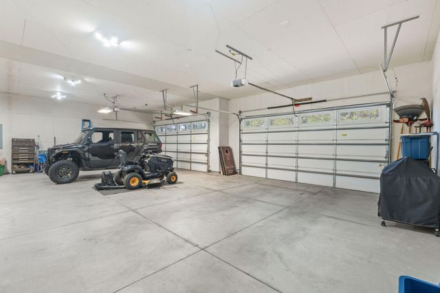 21873 Drake Street NW, Oak Grove, MN 55011