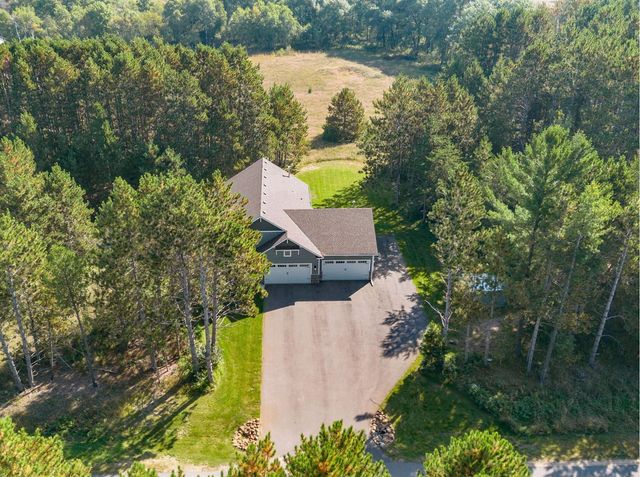 21873 Drake Street NW, Oak Grove, MN 55011