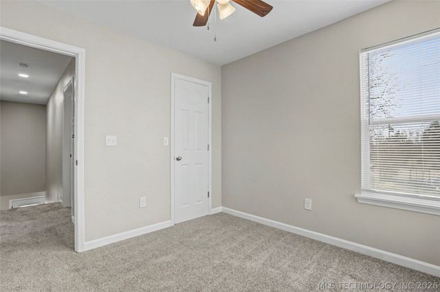 640 E Line Avenue, Sapulpa, OK 74066