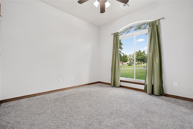 12261 Little Oak Circle, Guthrie, OK 73044
