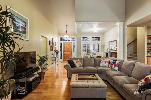 2104 E Sidewinder, Meridian, ID 83646