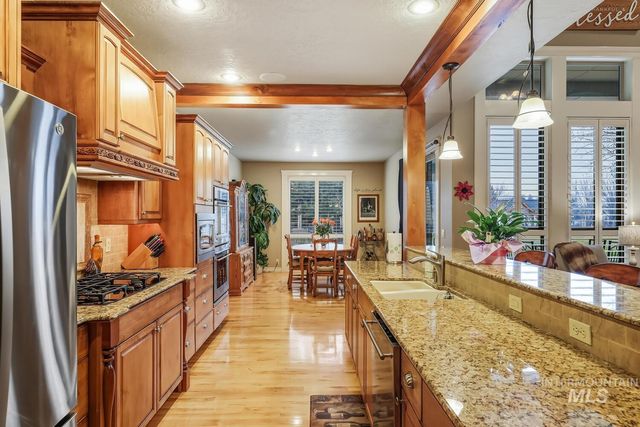 2104 E Sidewinder, Meridian, ID 83646