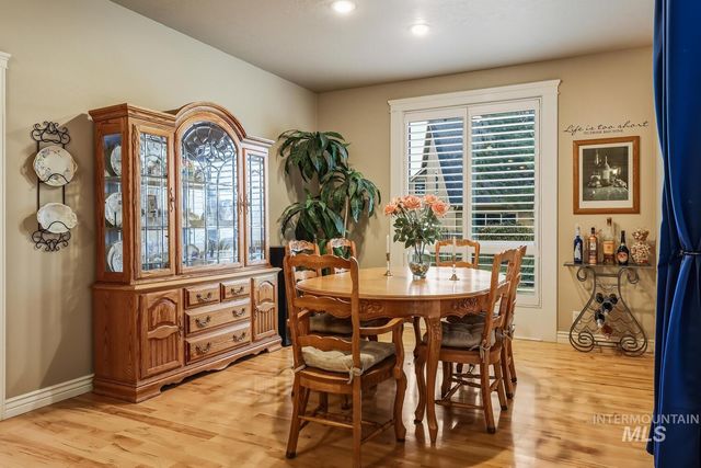 2104 E Sidewinder, Meridian, ID 83646