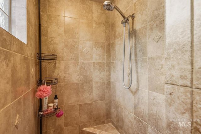 2104 E Sidewinder, Meridian, ID 83646