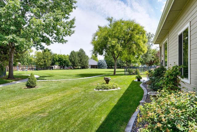 2104 E Sidewinder, Meridian, ID 83646