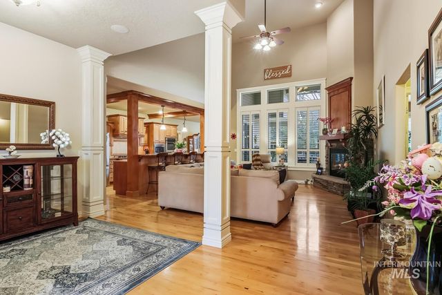 2104 E Sidewinder, Meridian, ID 83646