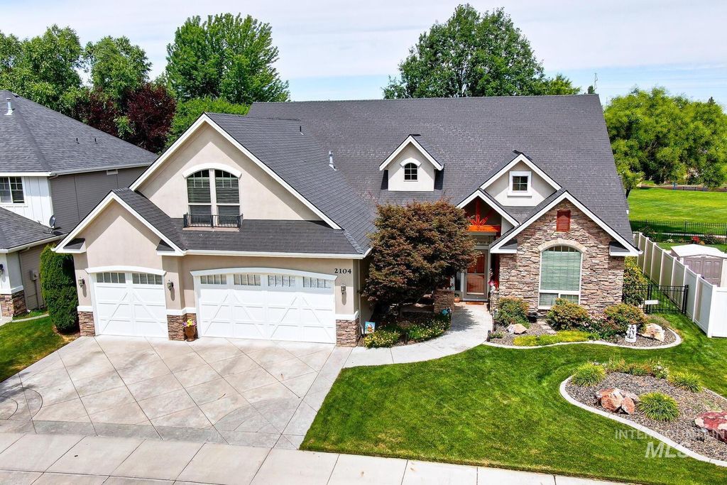 2104 E Sidewinder, Meridian, ID 83646