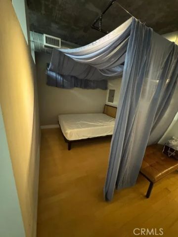 645 W 9th 425, Los Angeles, CA 90015