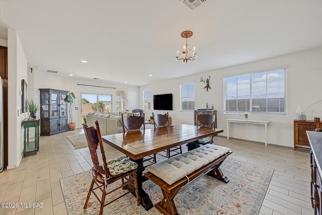 465 N Spring Flower Drive, Tucson, AZ 85748