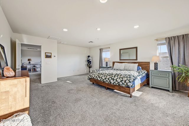 465 N Spring Flower Drive, Tucson, AZ 85748