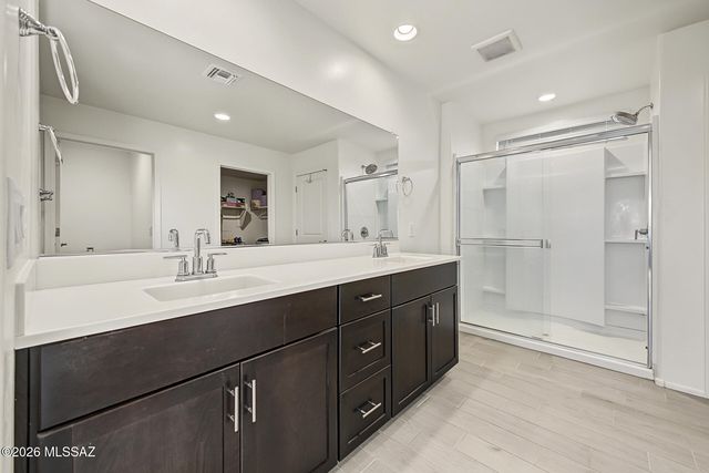 465 N Spring Flower Drive, Tucson, AZ 85748
