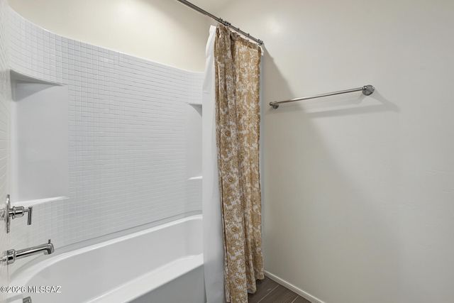 465 N Spring Flower Drive, Tucson, AZ 85748