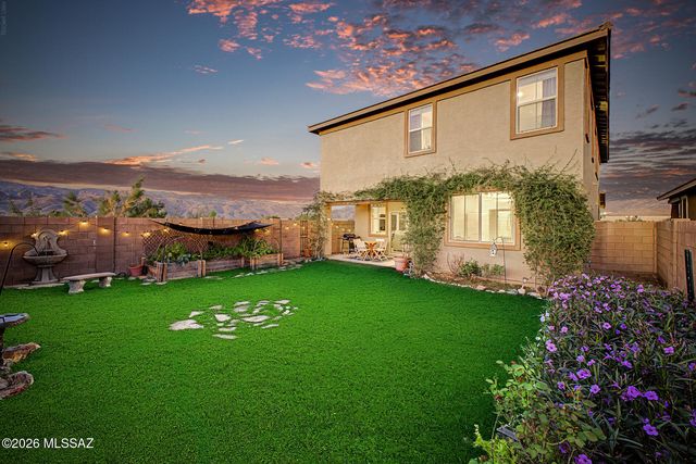 465 N Spring Flower Drive, Tucson, AZ 85748