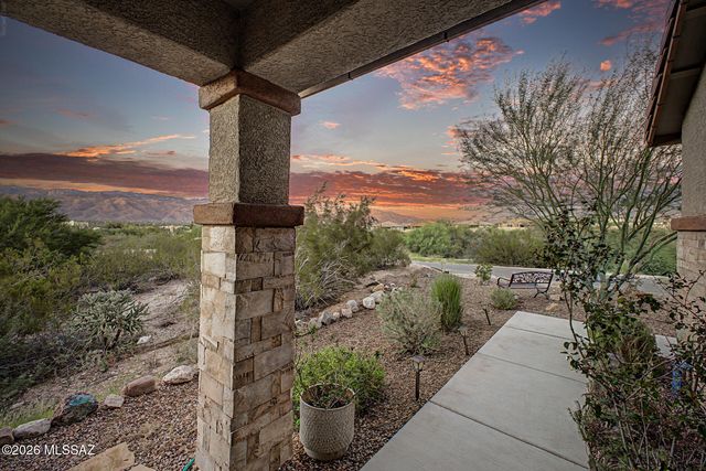 465 N Spring Flower Drive, Tucson, AZ 85748