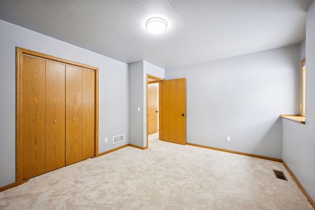 701 Parkview Lane, Champlin, MN 55316