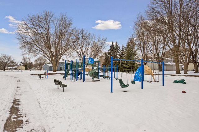 701 Parkview Lane, Champlin, MN 55316