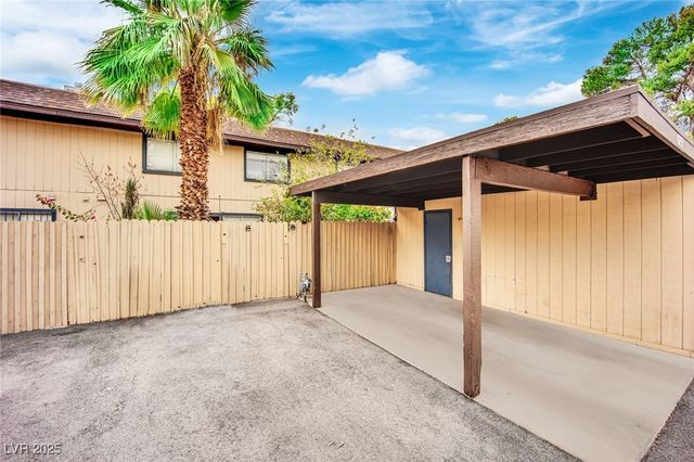 6133 Meadowgrass Lane, Las Vegas, NV 89103