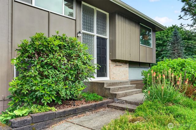 13332 173rd Avenue SE, Renton, WA 98059
