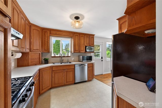 13332 173rd Avenue SE, Renton, WA 98059