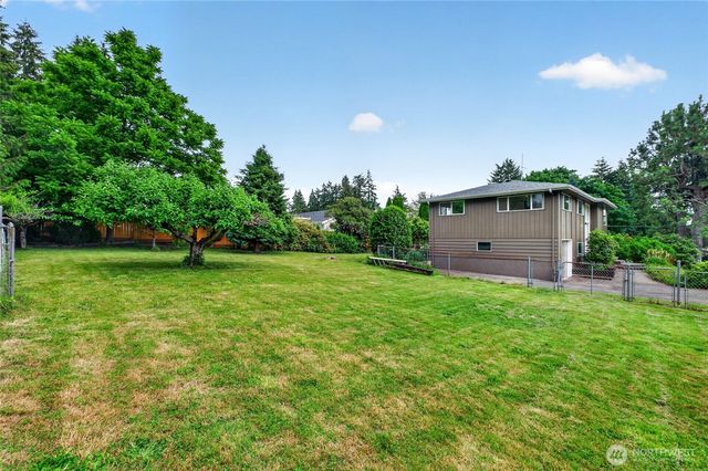 13332 173rd Avenue SE, Renton, WA 98059