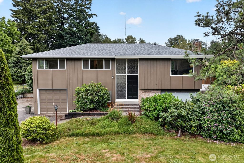 13332 173rd Avenue SE, Renton, WA 98059