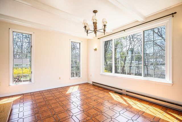 18 Stonewall Drive, Woburn, MA 01801