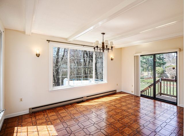 18 Stonewall Drive, Woburn, MA 01801