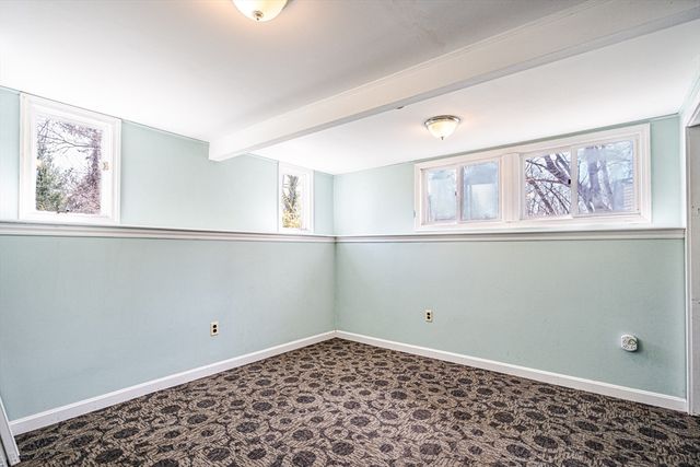 18 Stonewall Drive, Woburn, MA 01801