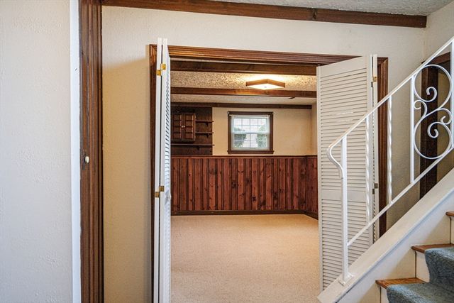 18 Stonewall Drive, Woburn, MA 01801