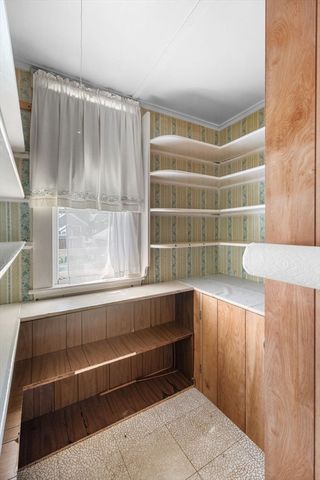 17 Heywood Ave, Melrose, MA 02176
