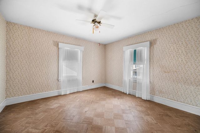 17 Heywood Ave, Melrose, MA 02176