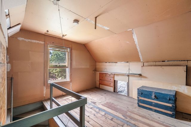 17 Heywood Ave, Melrose, MA 02176