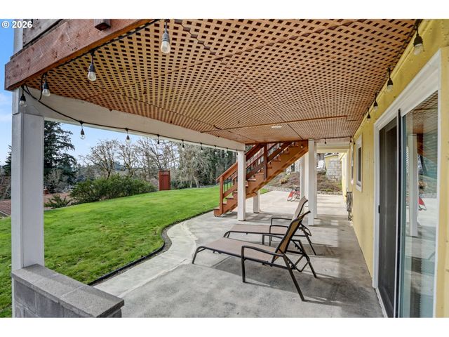 1253 Highland Ct, Stayton, OR 97383