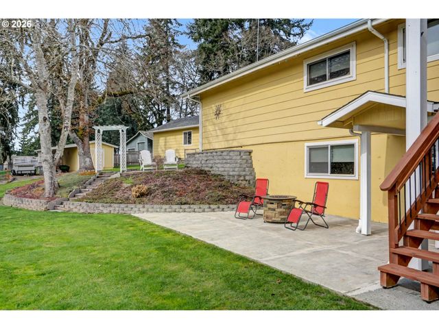 1253 Highland Ct, Stayton, OR 97383