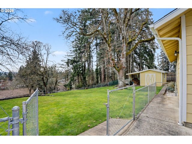 1253 Highland Ct, Stayton, OR 97383