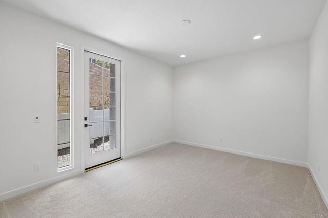 4949 Thistle Way, Carlsbad, CA 92008