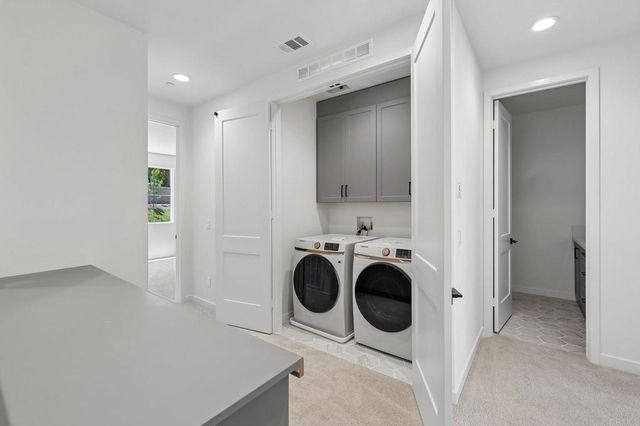 4949 Thistle Way, Carlsbad, CA 92008