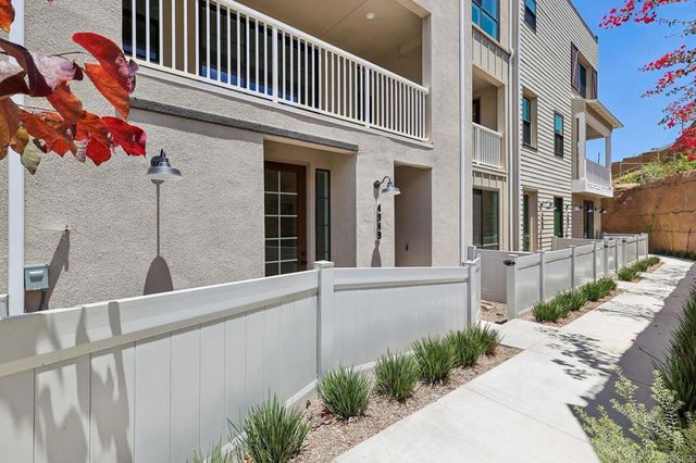 4949 Thistle Way, Carlsbad, CA 92008