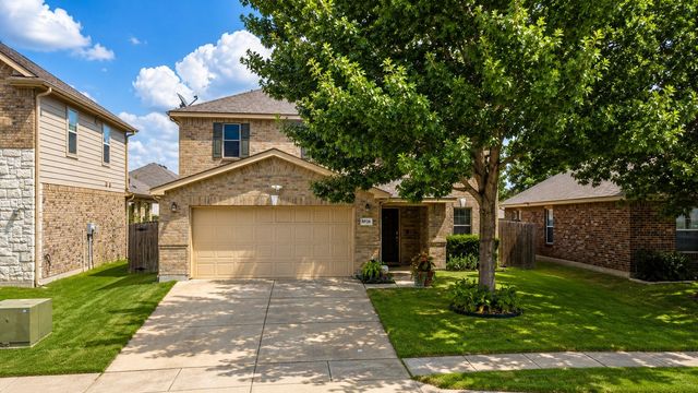 8928 Winding Valley Drive, Fort Worth, TX 76244
