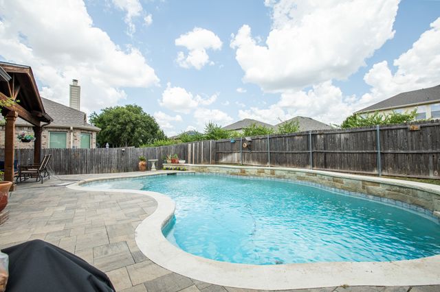 8928 Winding Valley Drive, Fort Worth, TX 76244