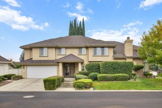 984 S Beach Dr, Sacramento, CA 95831