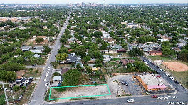 3232 Perez St, San Antonio, TX 78207